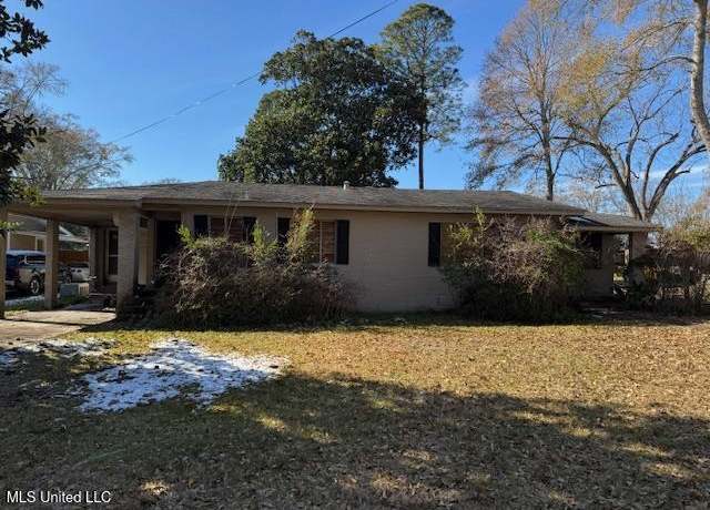 Property at 317 N Main St, Poplarville, MS 39470, 2 beds, 1 bath