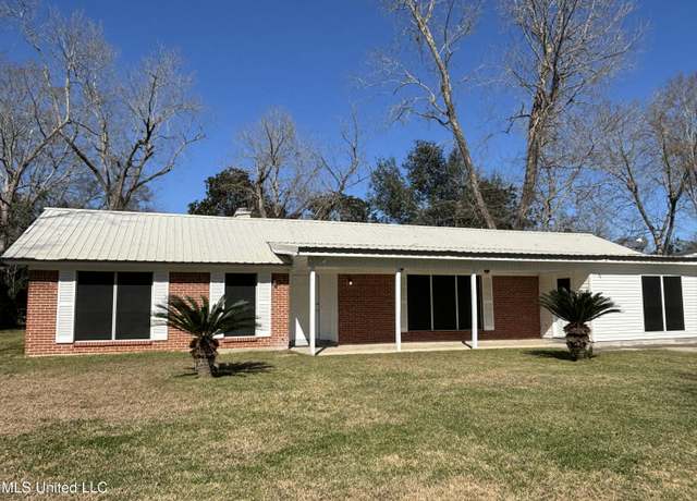 Property at 1310 Sally Dr, Picayune, MS 39466, 4 beds, 2 baths