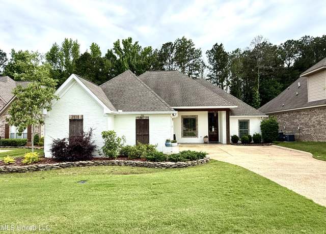 Property at 256 Penny Ln, Brandon, MS 39042, 3 beds, 2 baths