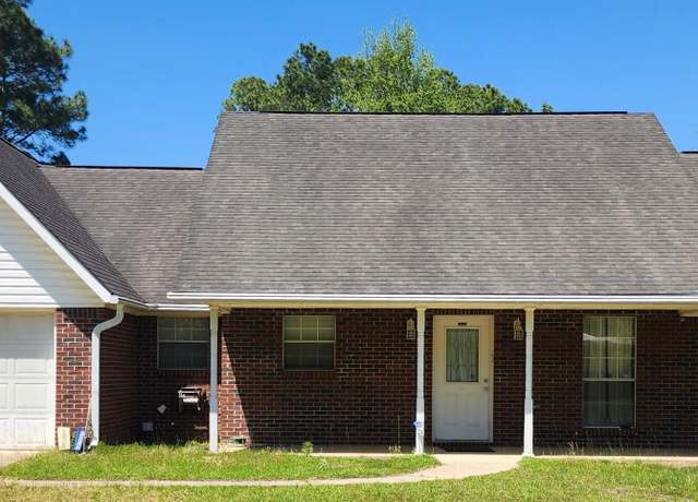 Property at 3304 Grouper Rd, Gautier, MS 39553, 3 beds, 2 baths