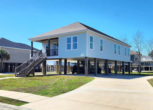 Property at 107 Runnels Ave, Long Beach, MS 39560, 4 beds, 2 baths