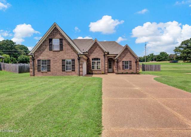 Property at 2338 Khushboo Cv, Southaven, MS 38671, 4 beds, 3 baths