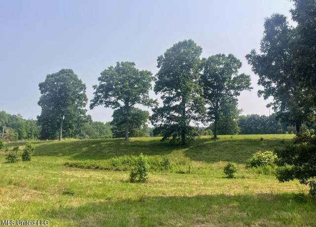 Property at 9 E Ms Hwy 4, Holly Springs, MS 38635