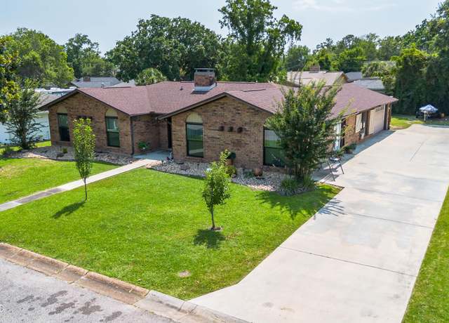 Property at 109 Boggs Cir, Long Beach, MS 39560, 4 beds, 3 baths