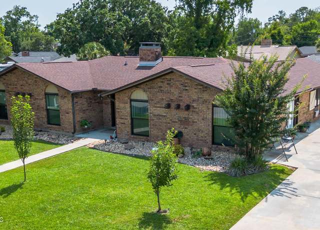 Property at 109 Boggs Cir, Long Beach, MS 39560, 4 beds, 3 baths
