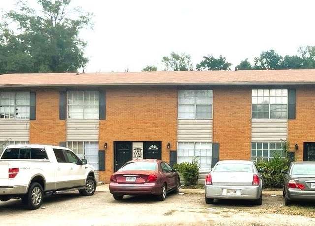 Property at 100 Park Row Ave, Long Beach, MS 39560, 8 beds, 6 baths