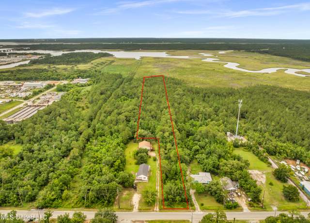 Property at 501 E North St, Pass Christian, MS 39571