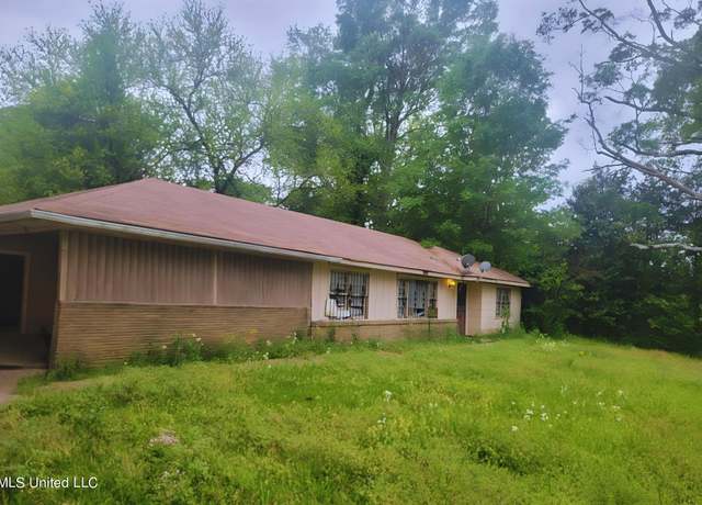 Property at 3927 Faulk Blvd, Jackson, MS 39209, 3 beds, 2 baths