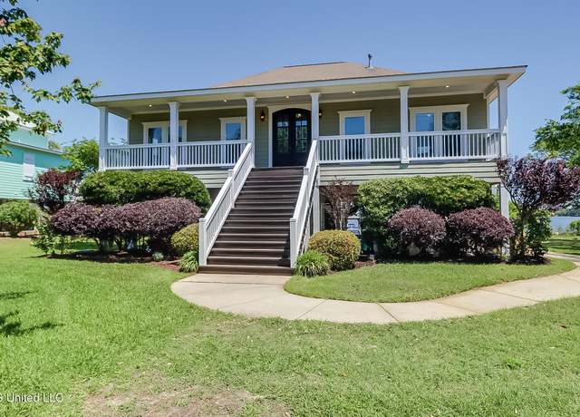 Property at 1214 Kensington Dr, Biloxi, MS 39530, 3 beds, 2.5 baths