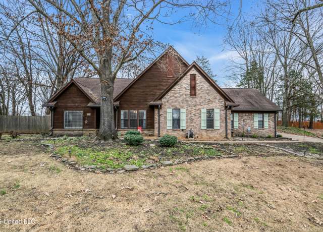 Property at 2654 Birch Island Dr, Nesbit, MS 38651, 5 beds, 3 baths