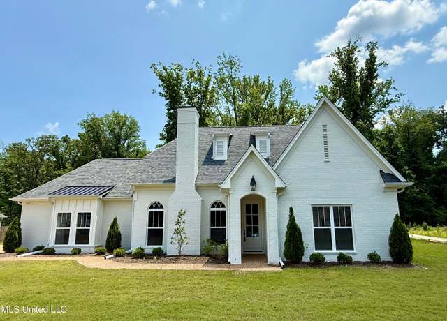 Property at 6612 Grand Oak Ln, Southaven, MS 38672, 3 beds, 3 baths