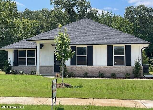 Property at 4185 W Olivia Cir, Olive Branch, MS 38654, 4 beds, 3 baths