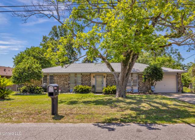Property at 2414 Demaret Dr, Gulfport, MS 39507, 3 beds, 2 baths