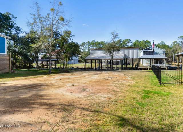 Property at 205 Youngswood Loop, Pass Christian, MS 39571
