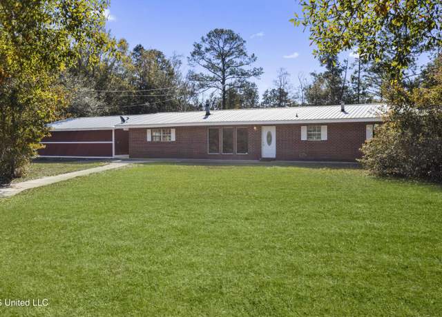 Property at 6 Davis Bayou Rd, Ocean Springs, MS 39564, 3 beds, 2 baths
