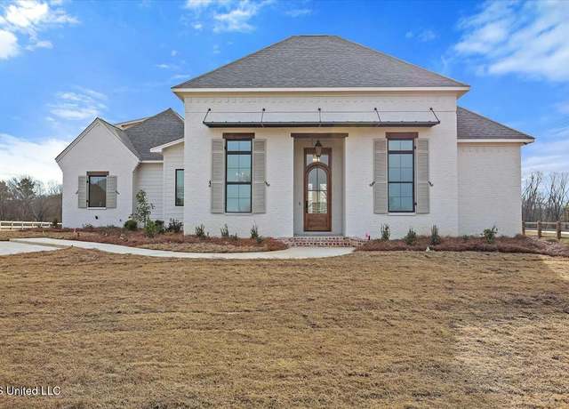 Property at 202 Disciple Dr, Brandon, MS 39047, 4 beds, 3.5 baths