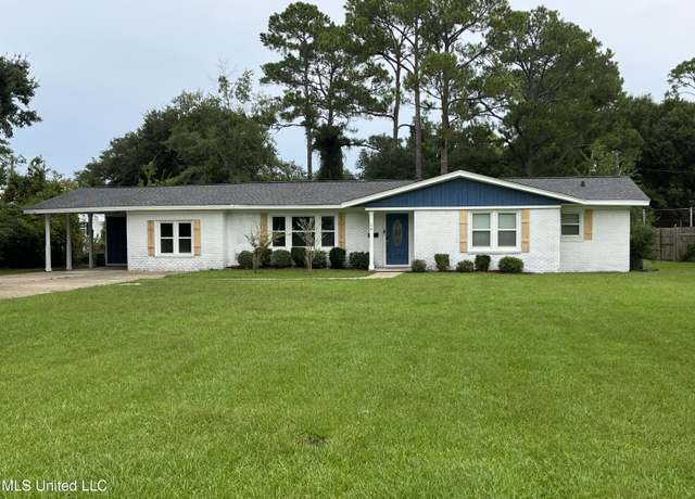 Property at 16 52 St, Gulfport, MS 39507, 4 beds, 3 baths