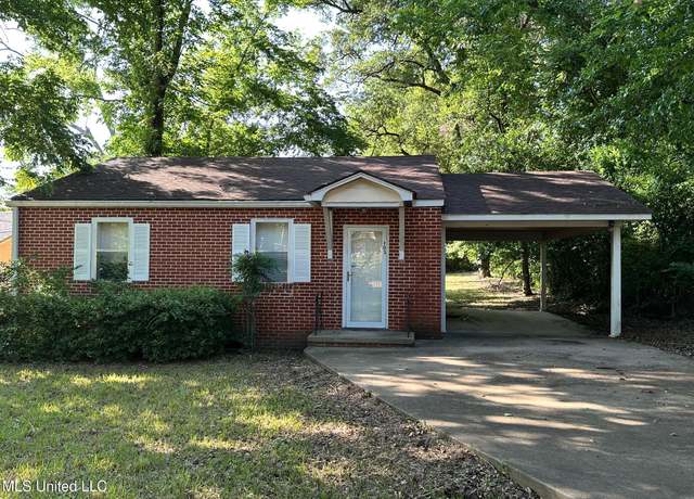 Property at 103 Lasalle St, Natchez, MS 39120, 2 beds, 2 baths