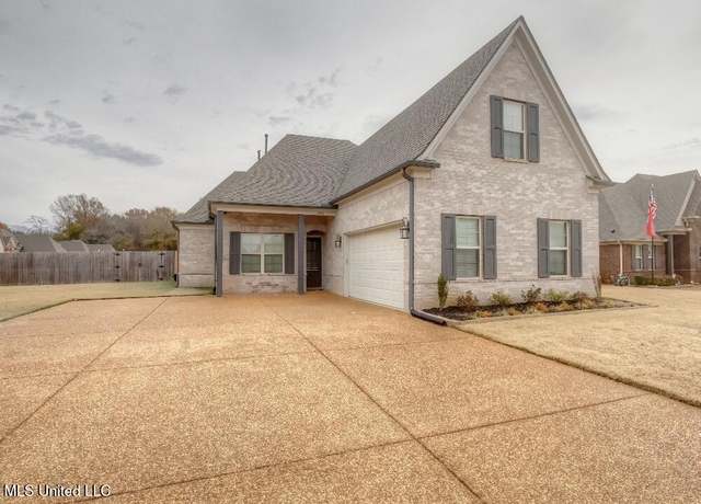 Property at 1052 Peggy Cv, Hernando, MS 38632, 4 beds, 3 baths