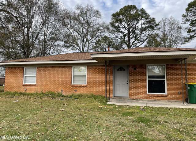 Property at 16020 Cherry Dr, Biloxi, MS 39532, 3 beds, 2 baths