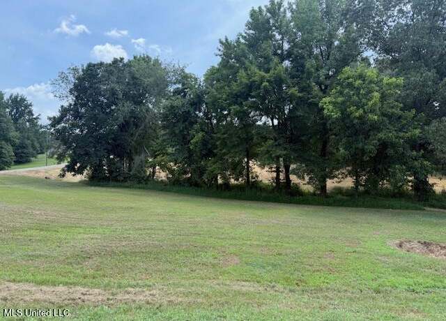 Property at 2 Ranch Rd, Hernando, MS 38632