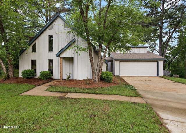 Property at 214 Dublin Ct, Brandon, MS 39047, 3 beds, 2 baths
