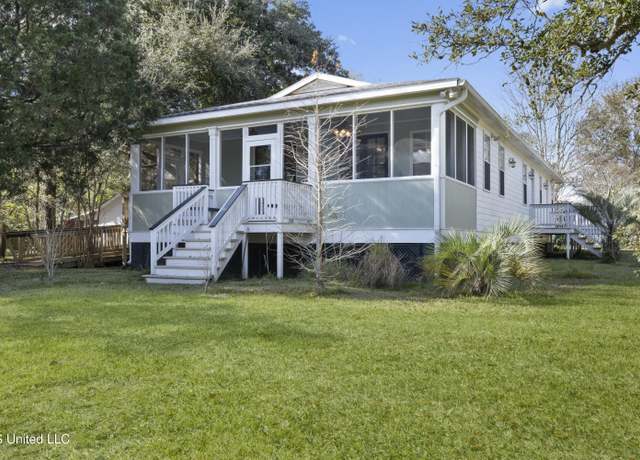 Property at 104 Felicity St, Bay Saint Louis, MS 39520, 4 beds, 2 baths