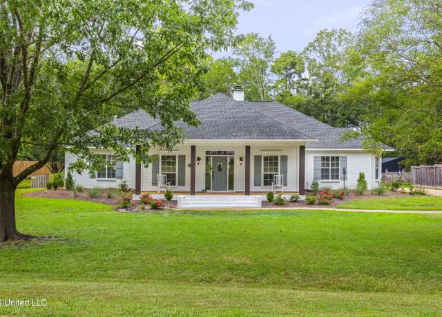 Property at 145 Bridlewood Dr, Brandon, MS 39047, 5 beds, 2.5 baths