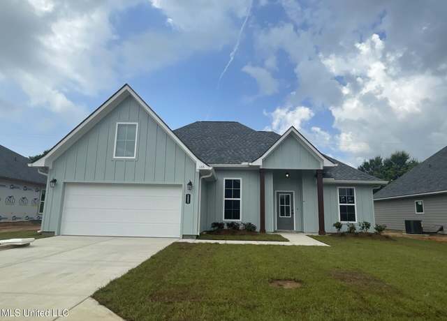 Property at 155 Le Moyne St, Bay Saint Louis, MS 39520, 3 beds, 2 baths