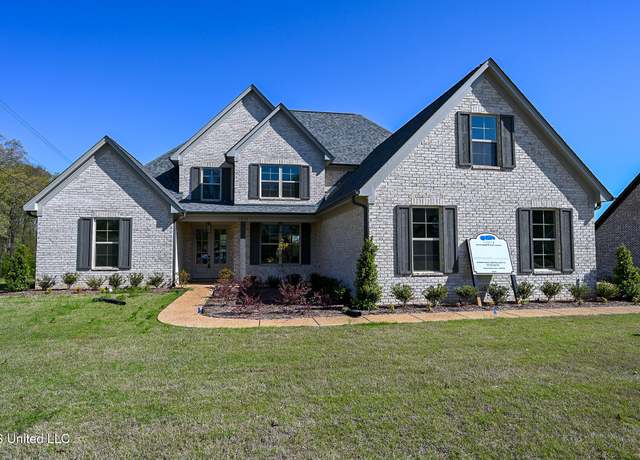 Property at 5018 Camp Xing, Hernando, MS 38632, 5 beds, 3 baths