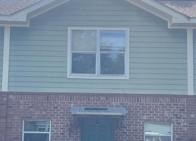 Property at 229 Milray Ln, Gulfport, MS 39507, 2 beds, 2.5 baths