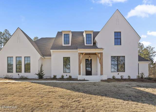 Property at 201 Westlake Cir, Madison, MS 39110, 4 beds, 3 baths