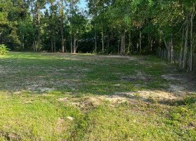 Property at 413 Necaise St, Waveland, MS 39576