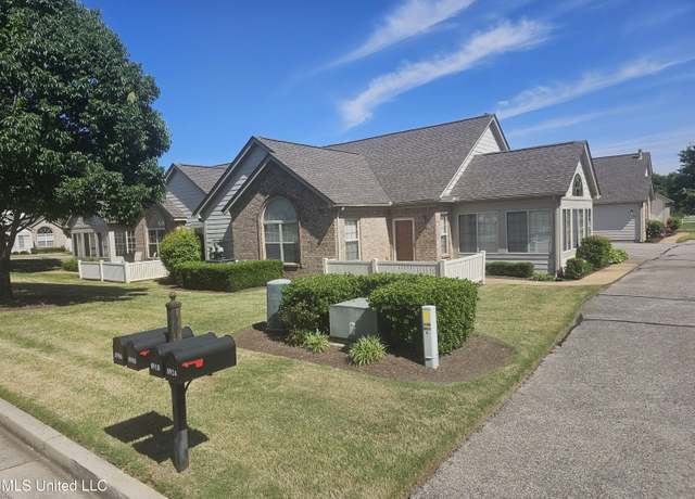 Property at 8906 Oak Branch Ln, Olive Branch, MS 38654, 2 beds, 2 baths