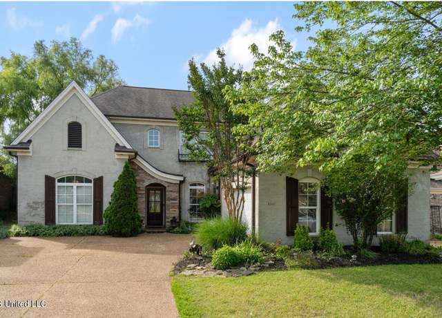 Property at 4368 Bloombury St, Southaven, MS 38672, 5 beds, 3 baths