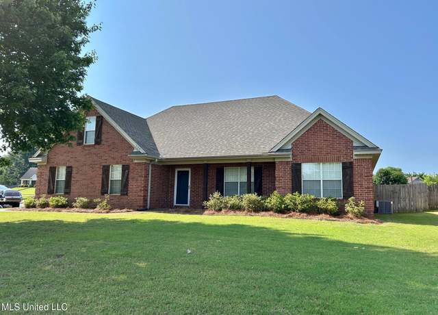 Property at 177 Fawn Ln, Hernando, MS 38632, 4 beds, 2 baths
