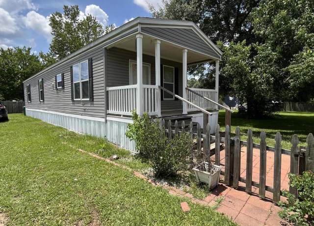 Property at 14016 Lori Pl, Gulfport, MS 39503, 2 beds, 2 baths