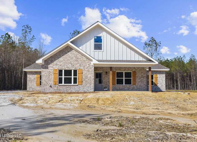Property at 520 Martin Luther King Dr, Forest, MS 39074, 3 beds, 2 baths
