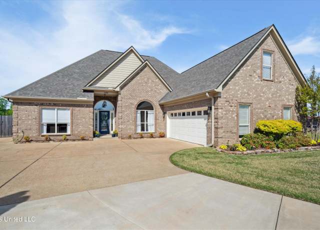 Property at 1279 Vernon Cv, Hernando, MS 38632, 4 beds, 2 baths