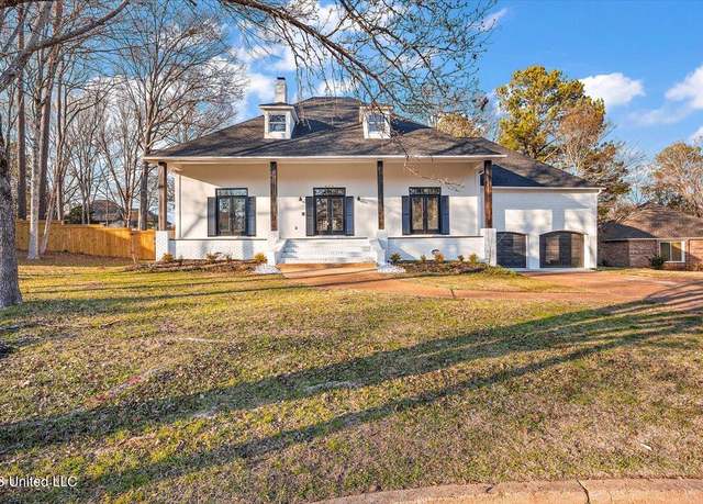 Property at 424 Morning Forest Ln, Madison, MS 39110, 4 beds, 3.5 baths