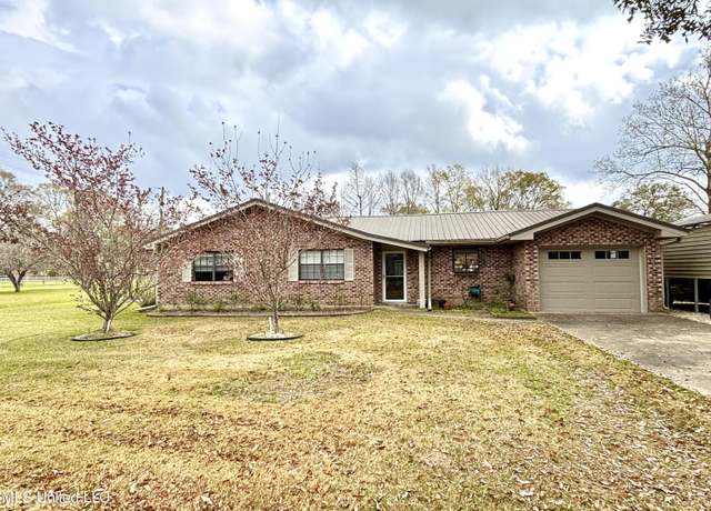 Property at 78 George Mitchell Rd, Carriere, MS 39426, 3 beds, 2 baths