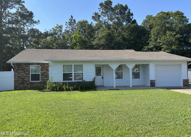 Property at 126 Faust Dr, Gulfport, MS 39503, 3 beds, 2 baths