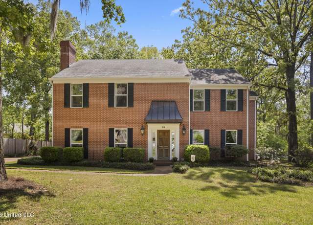 Property at 39 Moss Forest Cir, Jackson, MS 39211, 4 beds, 2.5 baths