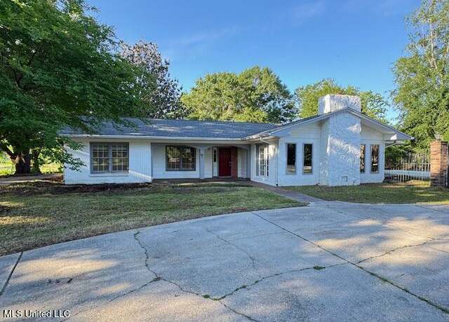 Property at 17329 Perkins Rd, Gulfport, MS 39503, 3 beds, 2 baths