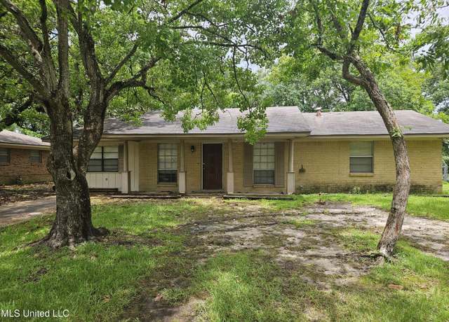 Property at 154 Ben Dr, Gulfport, MS 39503, 3 beds, 1 bath