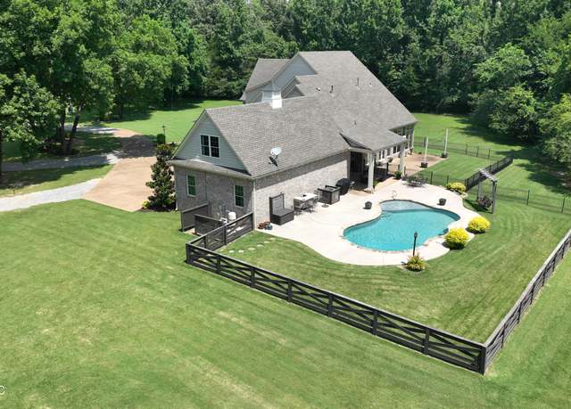 Property at 1480 Southern Ridge Trl, Olive Branch, MS 38654, 4 beds, 3.5 baths