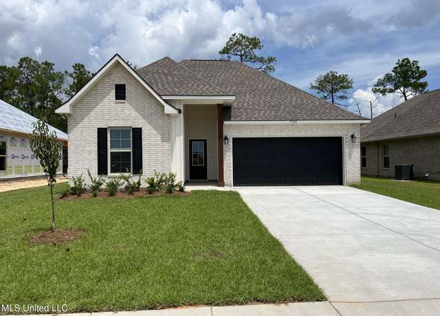 Property at 7728 Claymont Cir, Ocean Springs, MS 39564, 3 beds, 2 baths