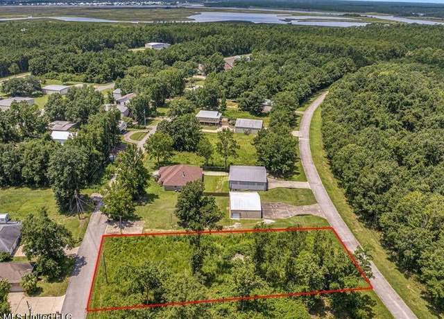 Property at 2376 Coelho Way Way, Diamondhead, MS 39525