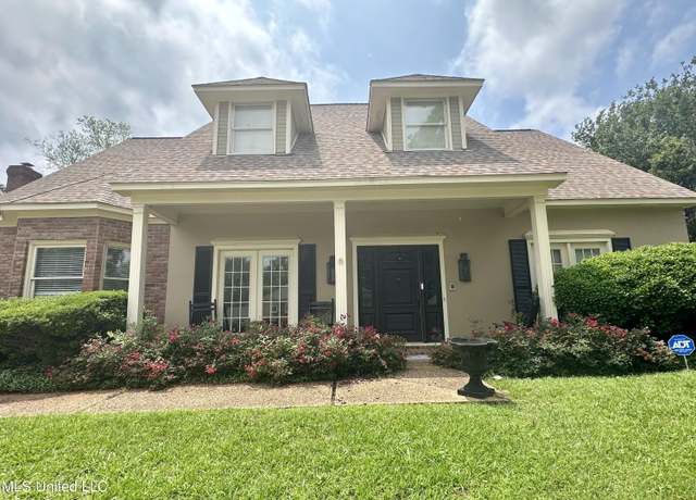 Property at 6231 Waterford Dr, Jackson, MS 39211, 4 beds, 3.5 baths