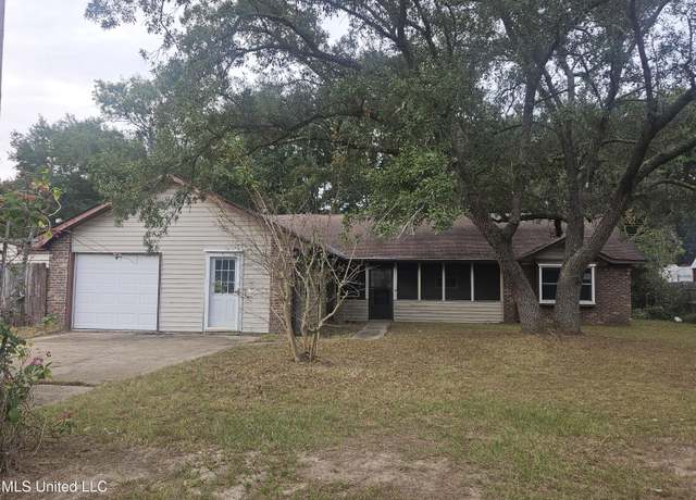 Property at 8520 Mermaid Ave, Ocean Springs, MS 39564, 3 beds, 2 baths